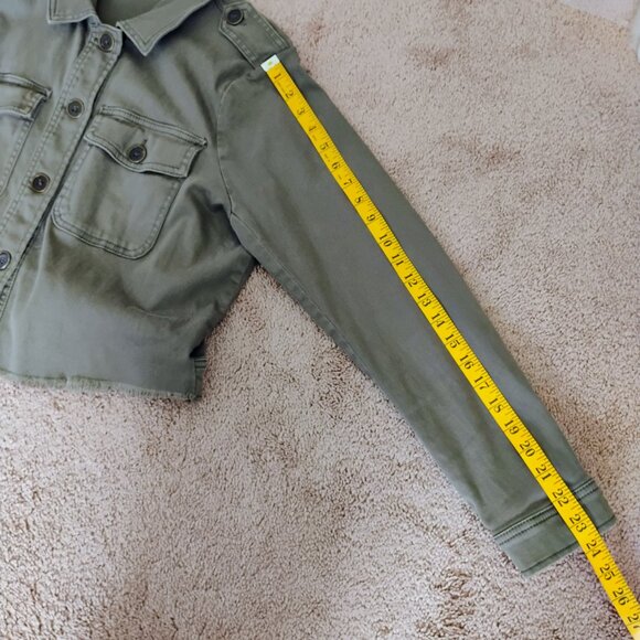 Design Wonderly Woman's Green Denim Jacket Large Junior Unique design of back - Picture 7 of 12